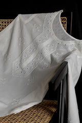 Miraaz- White Hand Embroidered Kurta
